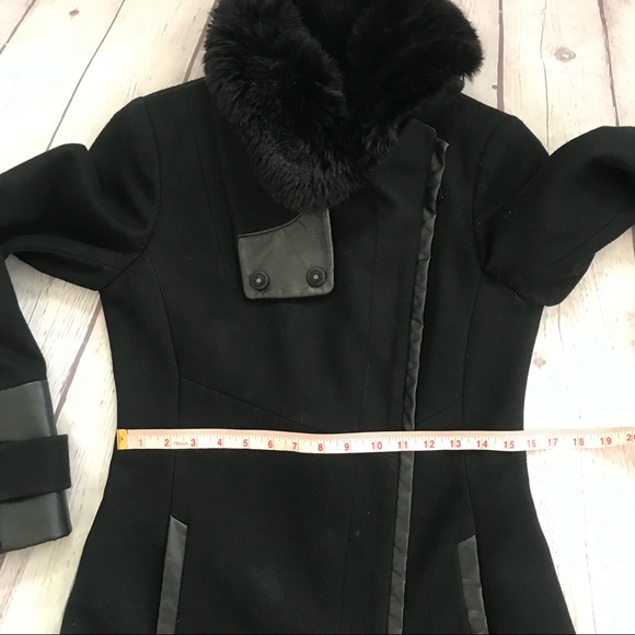Via Spiga Wool blend & Faux Fur & Faux Leather Cuff Coat Sz 2 - Picture 13 of 16
